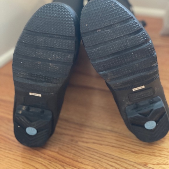 HUNTER RAIN BOOTS - Picture 6 of 7